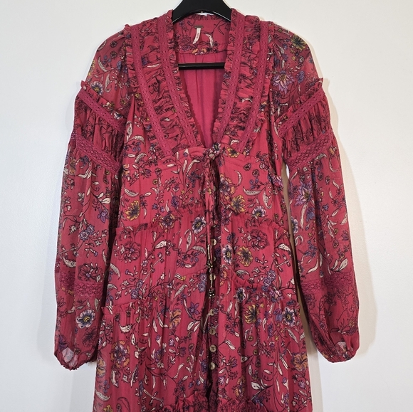 Free People Cassis Printed Chiffon Maxi Dress XS Strawberry Combo Red Pink - Picture 5 of 11